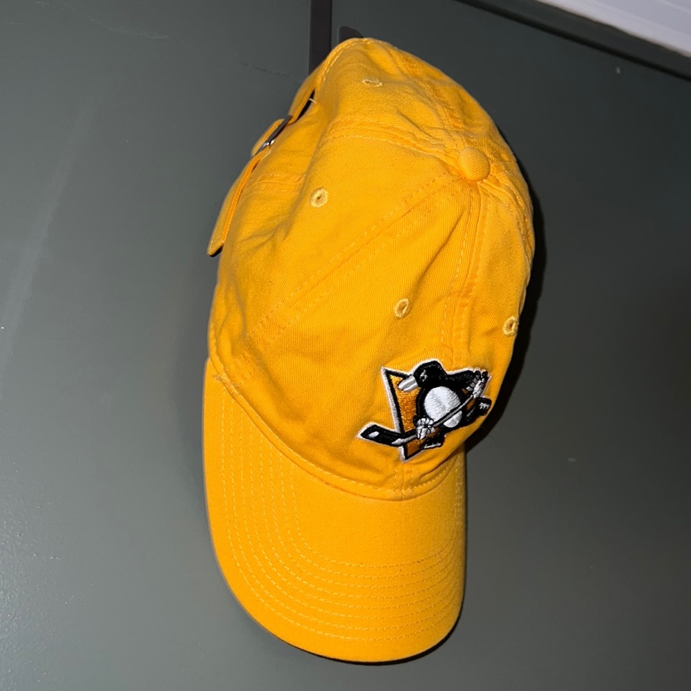 Pittsburgh Penguins NHL Adjustable Hat